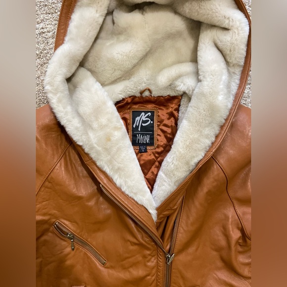 Leather Jacket - Picture 4 of 5